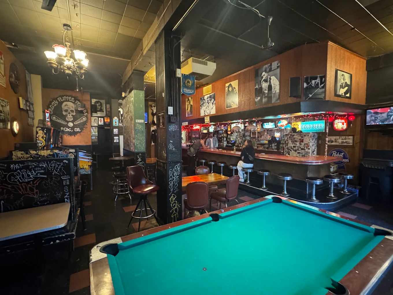 Clinton Street Pub